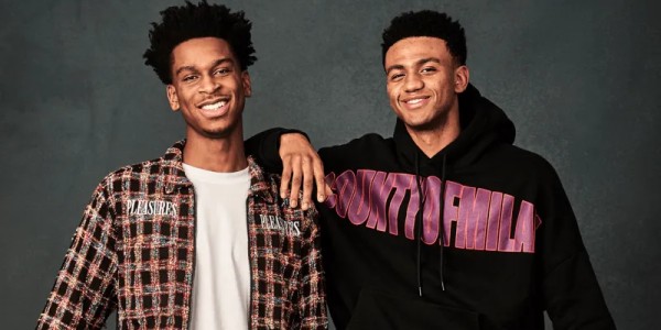 开云下载-共享的姓氏，共同的梦想：这两个“亚历山大”，用篮球写下家族传奇